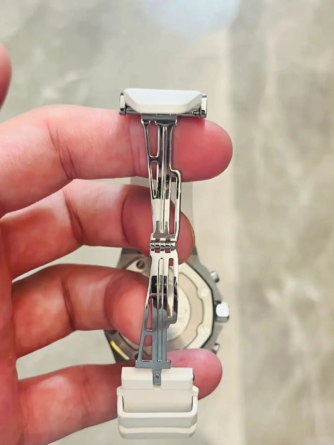 Audemars Piguet Royal Oak Offshore Selfwinding Chronograph Silver 26231ST.ZZ.D010CA.01 - Bestter Watches