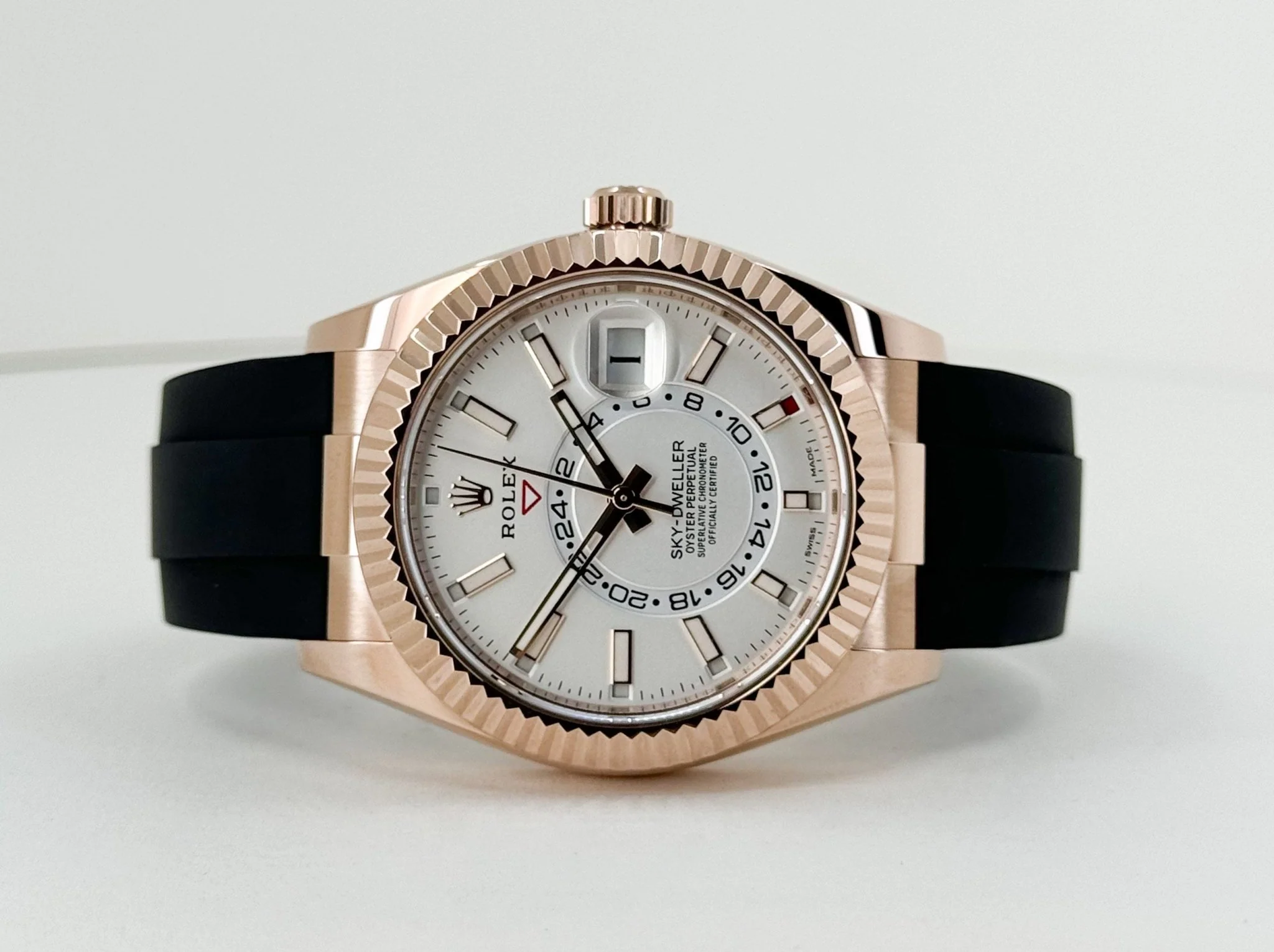 Rolex Sky-Dweller 42mm White Dial 326235 - Bestter Watches