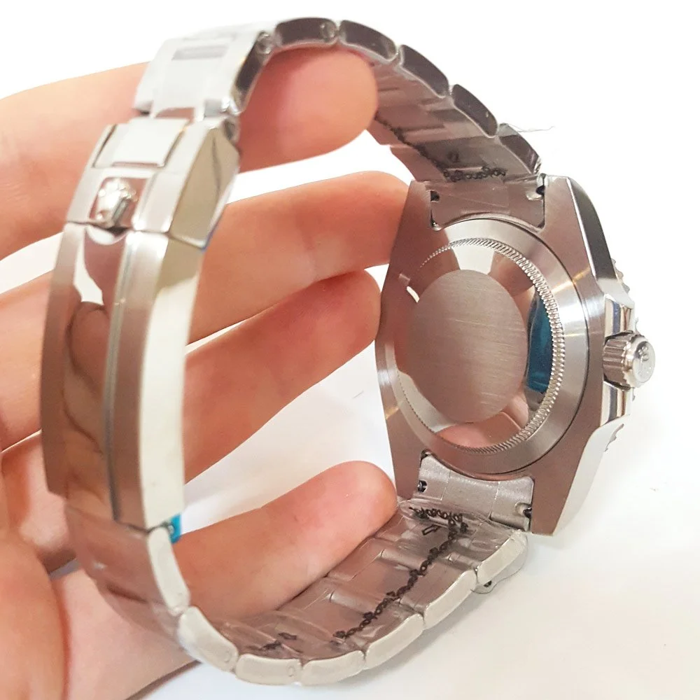 Superclone Rolex GMT-Master II 40mm Black Dial 116710 - Bestter Watches