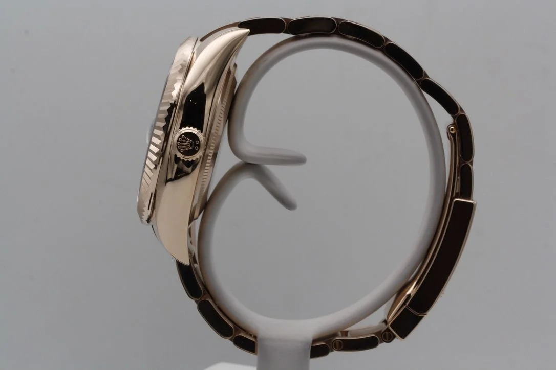 Rolex Sky-Dweller 42mm Chocolate Dial 326935 - Bestter Watches