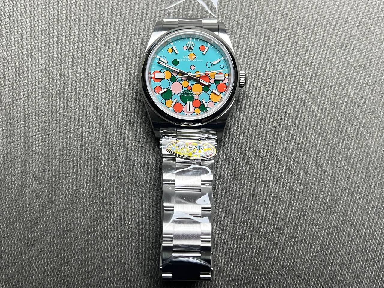 Superclone Rolex Day-Date 36 mm Turquoise Dial 126000 - Bestter Watches