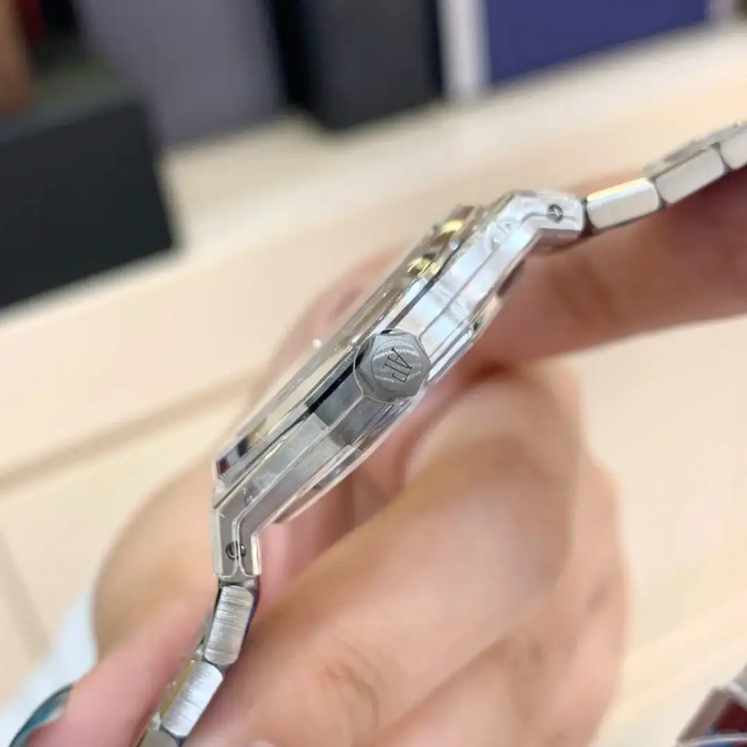 Audemars Piguet Royal Oak Quartz Silver 67651ST.ZZ.1261ST.01 - Bestter Watches