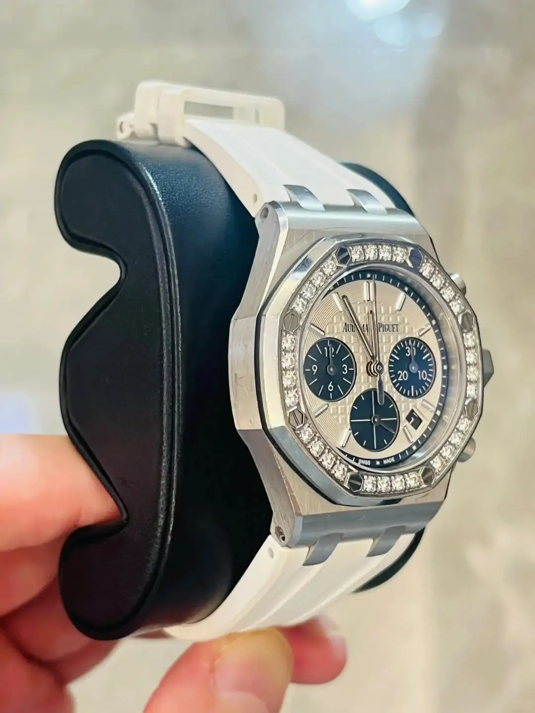 Audemars Piguet Royal Oak Offshore Selfwinding Chronograph Silver 26231ST.ZZ.D010CA.01 - Bestter Watches