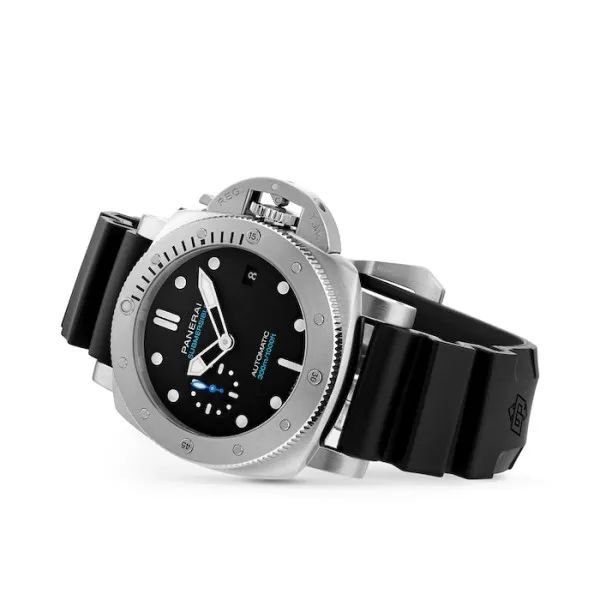 Panerai Submersible Men Automatic Black Rubber Watch PAM00973 - Bestter Watches