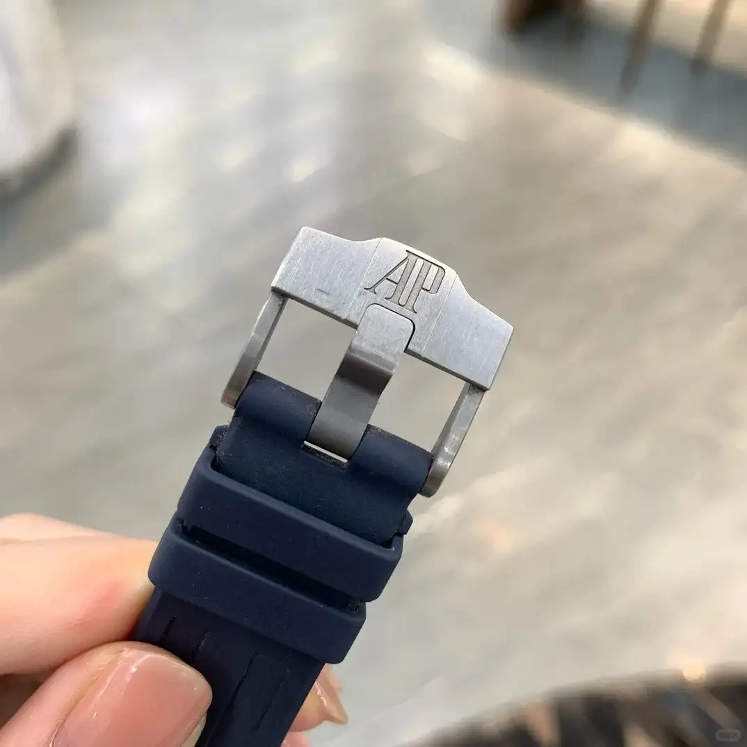 Audemars Piguet Royal Oak Offshore Selfwinding Chronograph Blue, Silver 26480TI.OO.A027CA.01 - Bestter Watches