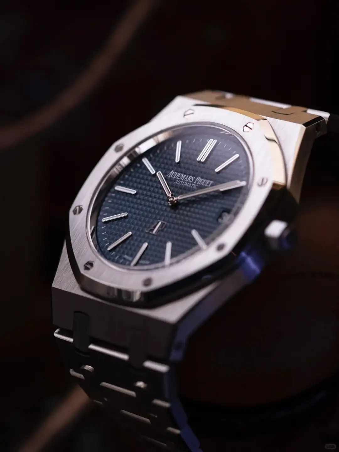 Audemars Piguet Royal Oak Jumbo Extra-Thin Blue 15202ST.OO.1240ST.01 - Bestter Watches
