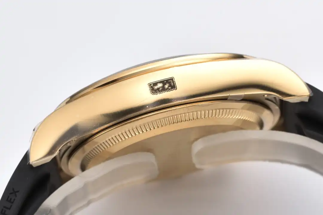 Superclone Rolex Daytona 40 mm Golden Dial 126518LN  Pikachu - Bestter Watches