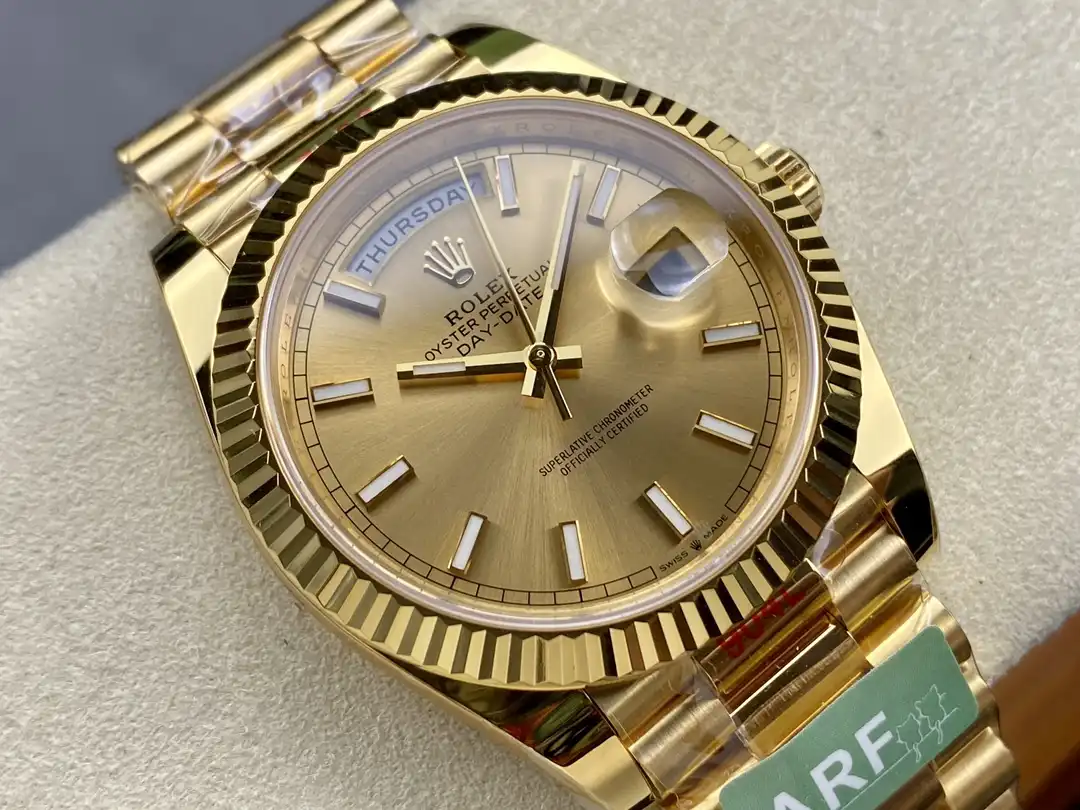 Superclone Rolex Day-Date II 40mm Champagne Dial 228238 - Bestter Watches