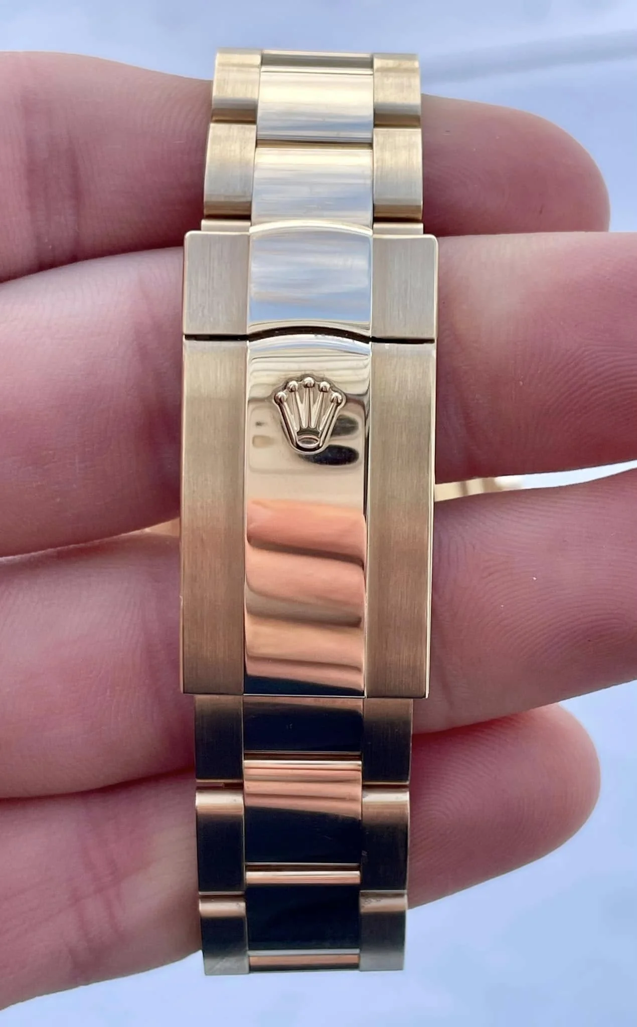 Superclone Rolex Sky-Dweller 42 mm Intense white Dial 336938 - Bestter Watches