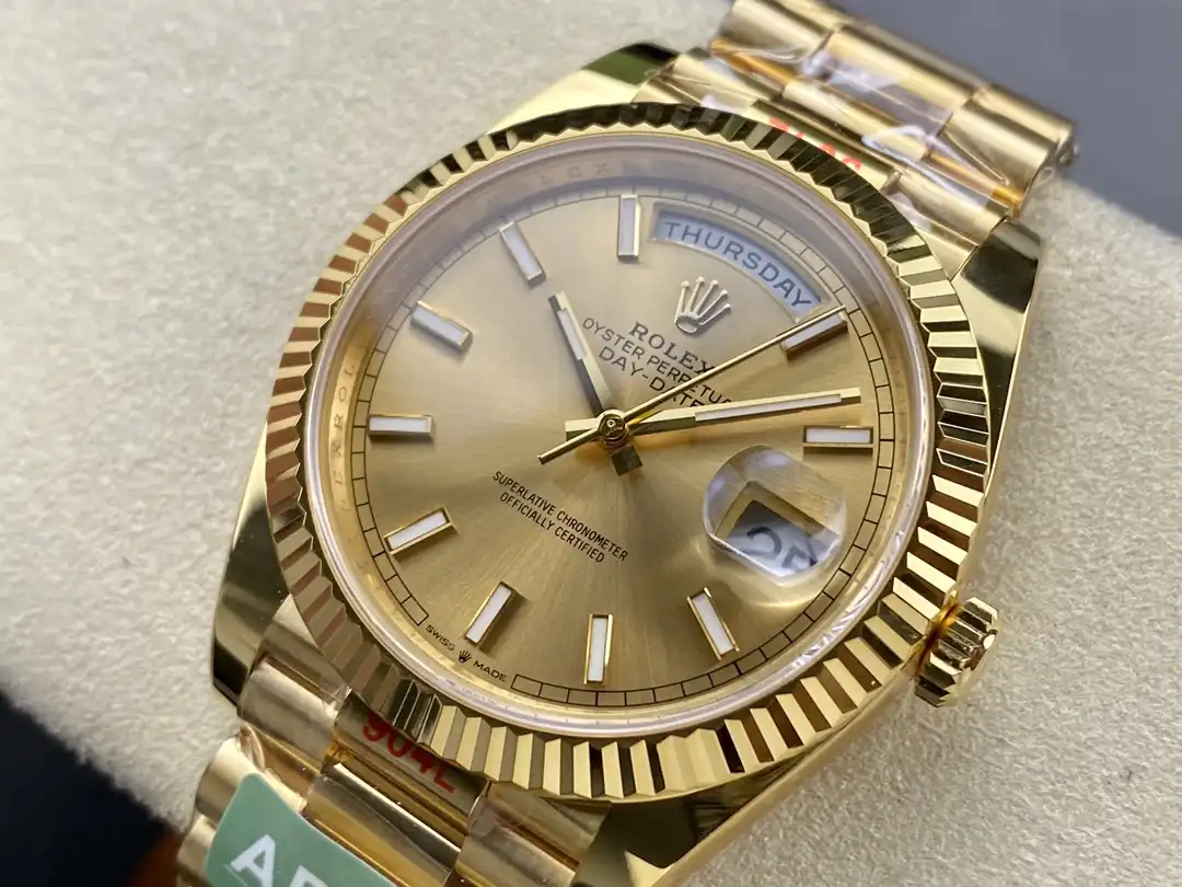 Superclone Rolex Day-Date II 40mm Champagne Dial 228238 - Bestter Watches