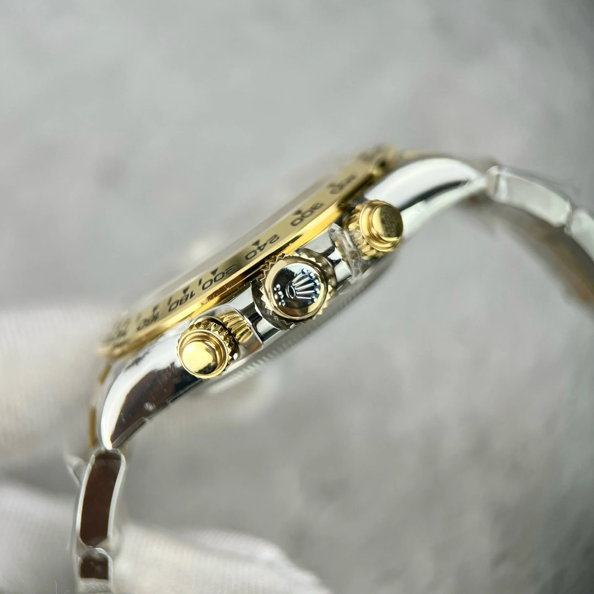 Superclone Rolex Daytona 40 mm White Dial 126503 - Bestter Watches