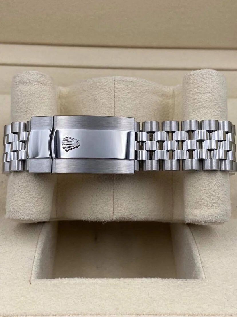 Superclone Rolex Datejust 41mm Rhodium Dial 126300  Wimbledon  Jubilee - Bestter Watches