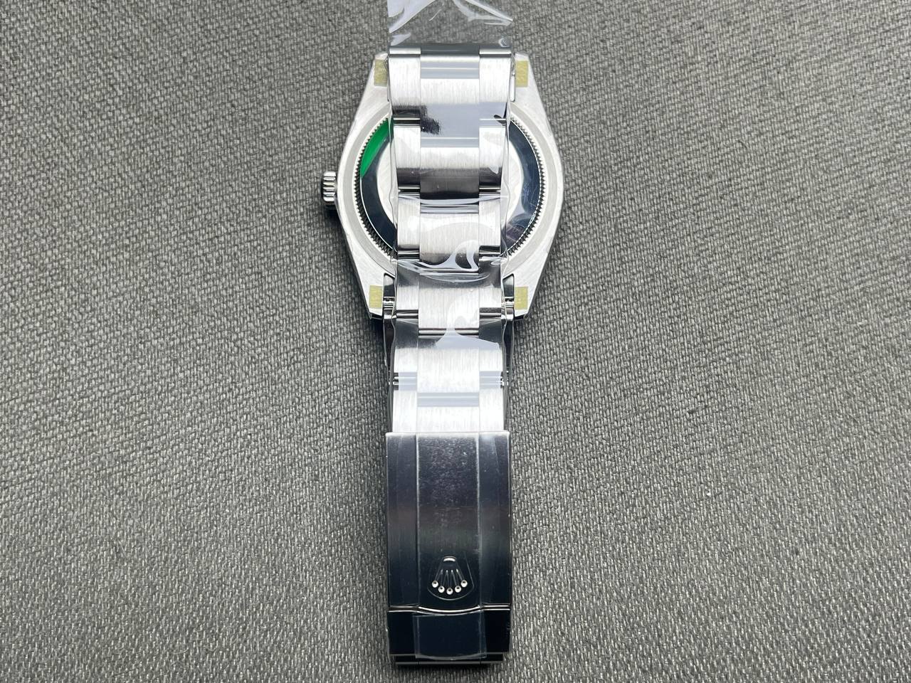 Superclone Rolex Day-Date 36 mm Turquoise Dial 126000 - Bestter Watches