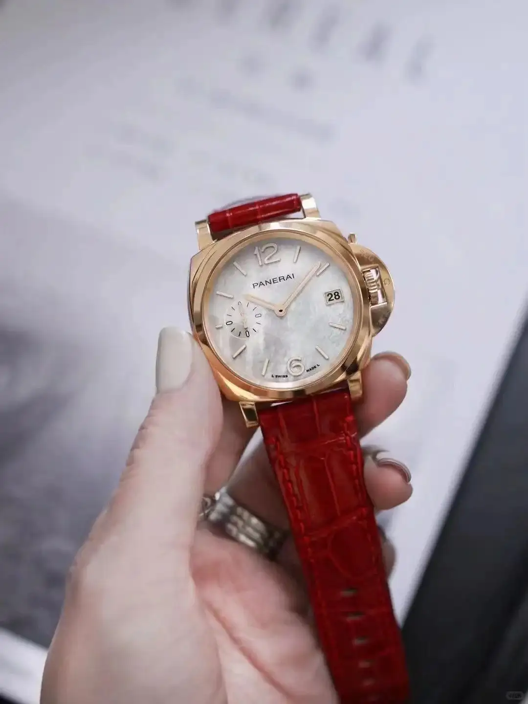 Panerai Luminor Due Men Automatic Mother Of Pearl Leather Watch PAM01280 - Bestter Watches