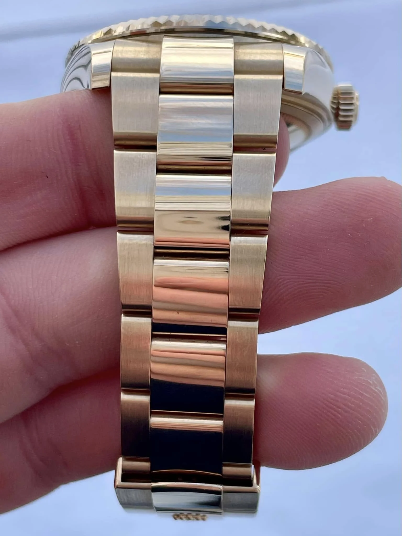 Superclone Rolex Sky-Dweller 42 mm Intense white Dial 336938 - Bestter Watches