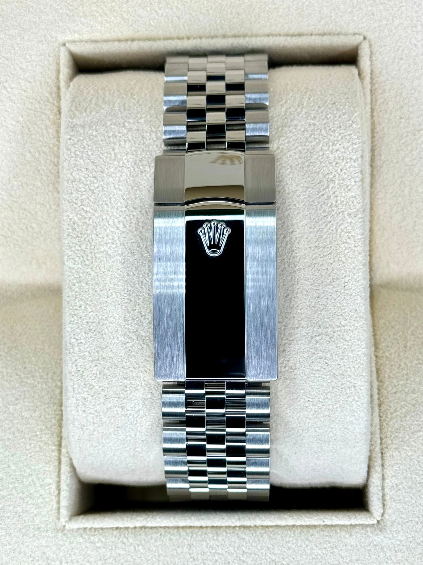 Superclone Rolex Sky-Dweller 42 mm Bright blue Dial 336934 Jubilee - Bestter Watches