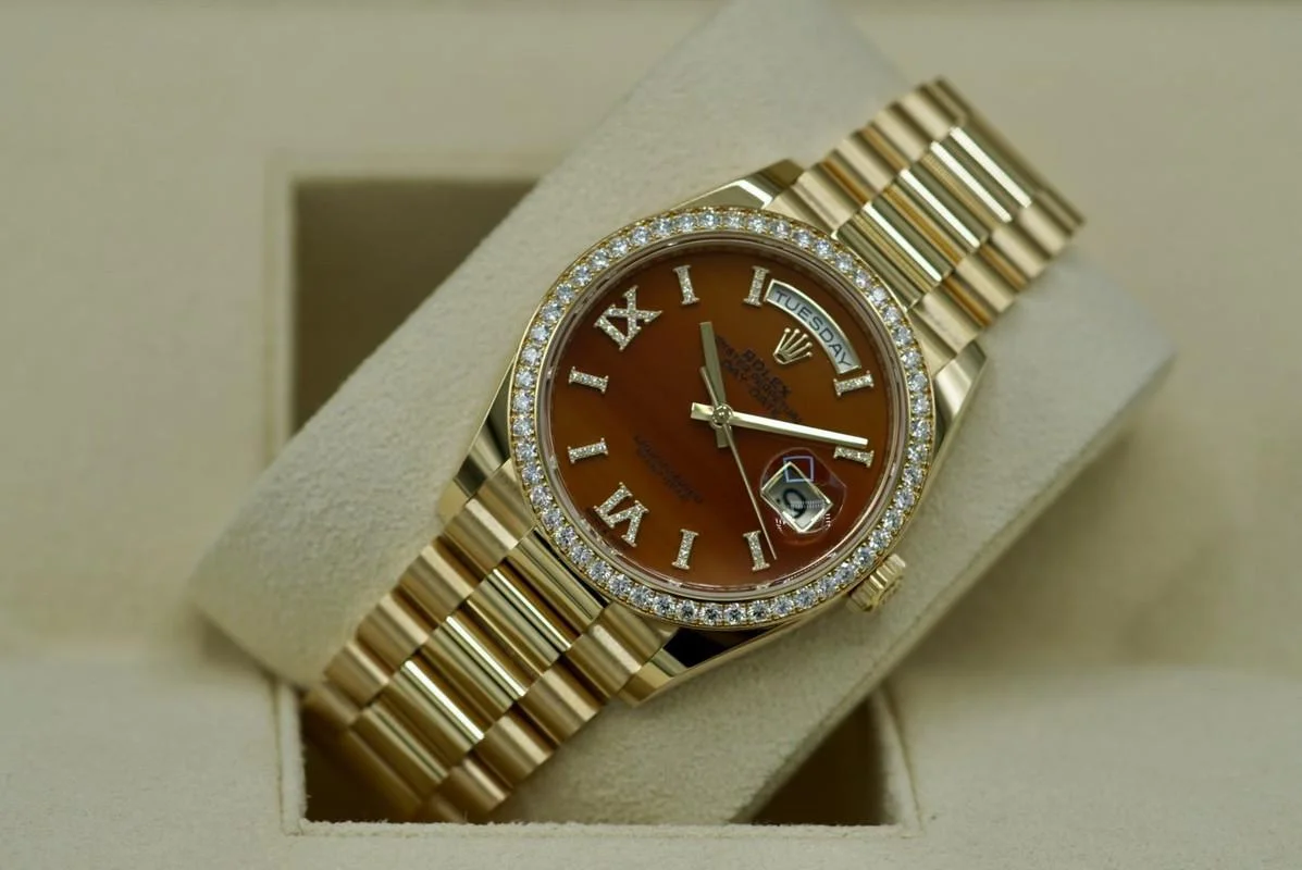 Superclone Rolex Day-Date 36 mm Carnelian Dial 128348RBR - Bestter Watches