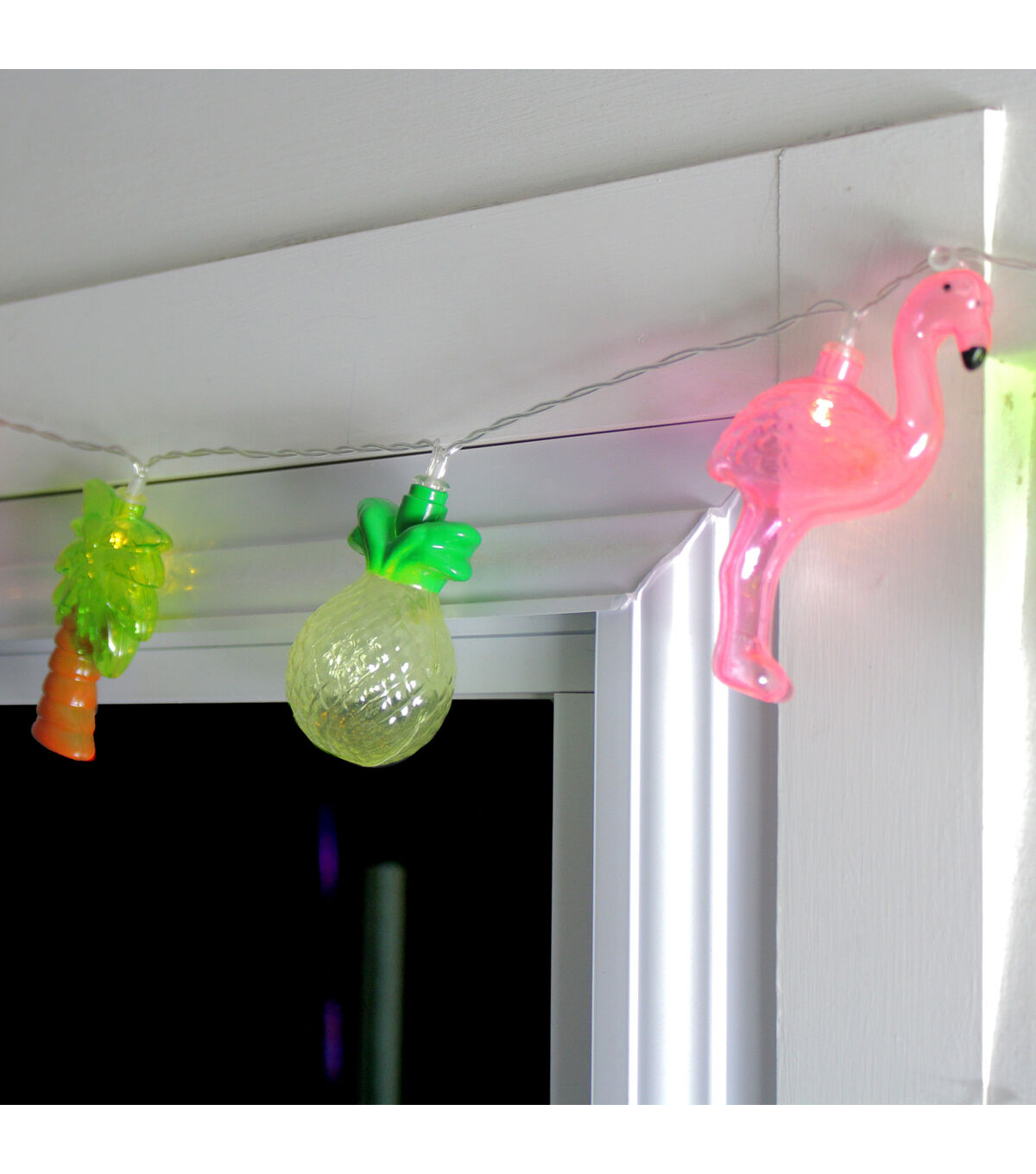 Northlight 10-Count Tropical Summer LED String Lights - 4.5ft Clear Wire