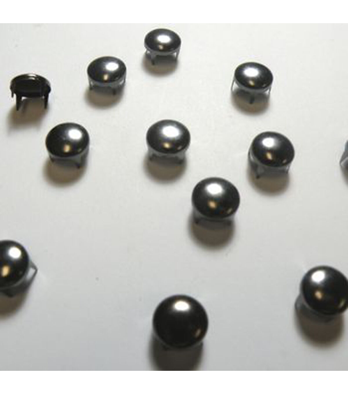 10mm Round Stud Pack Matte