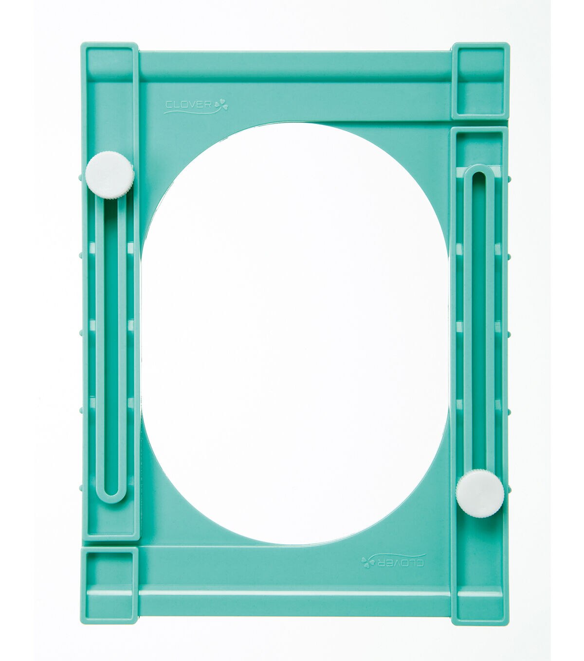 Clover Large Tassel Maker