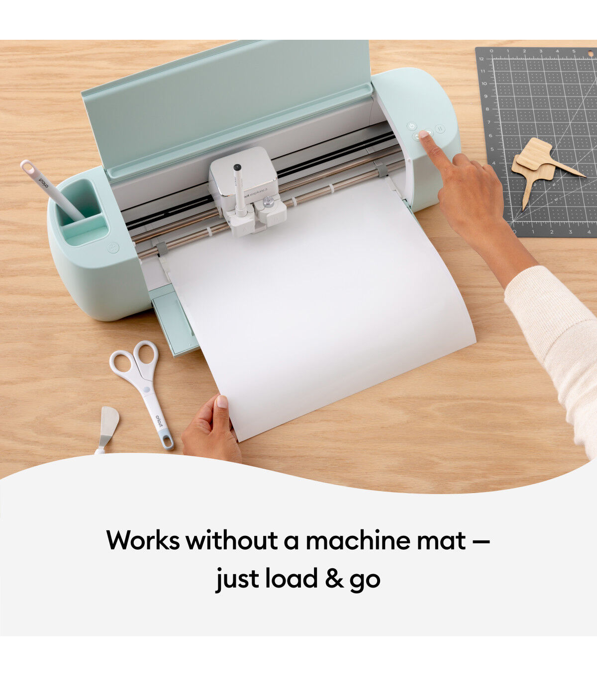 Cricut 13 x 3' Smart Label Removable Writable Vinyl Roll