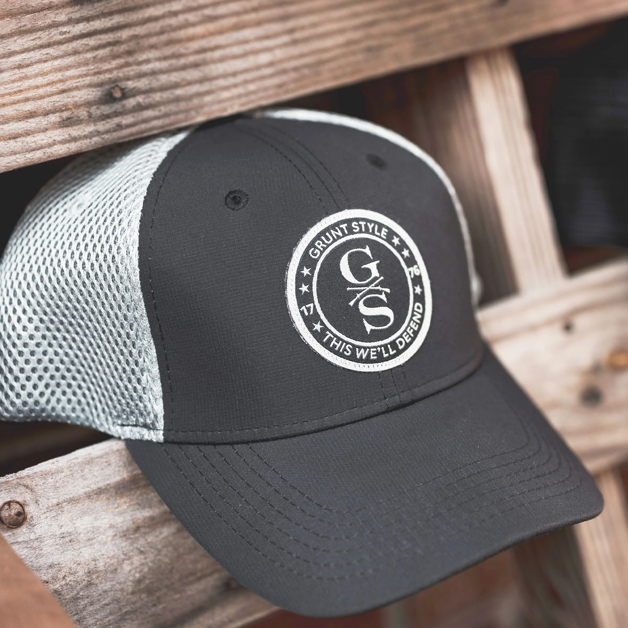 Defender Seal Stretch Fit Hat