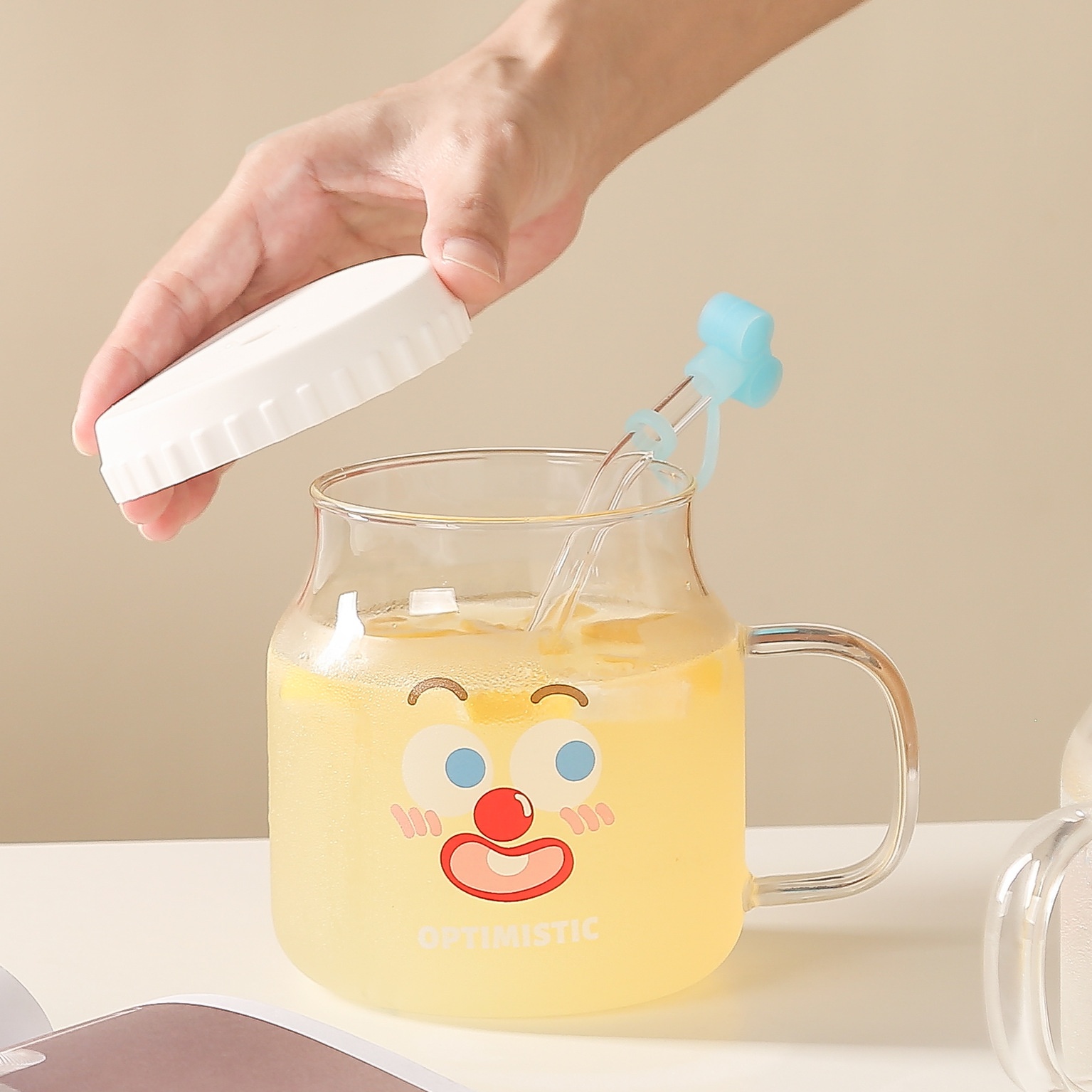 Straw Mug with Handle