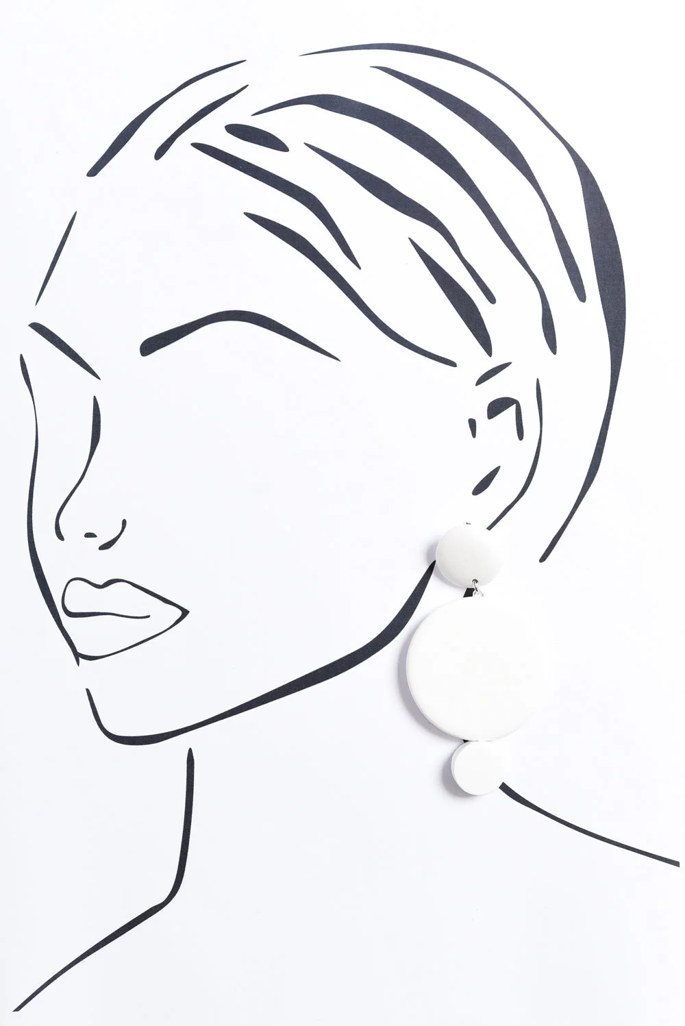 Bernice White Wood Circle Drop Earrings