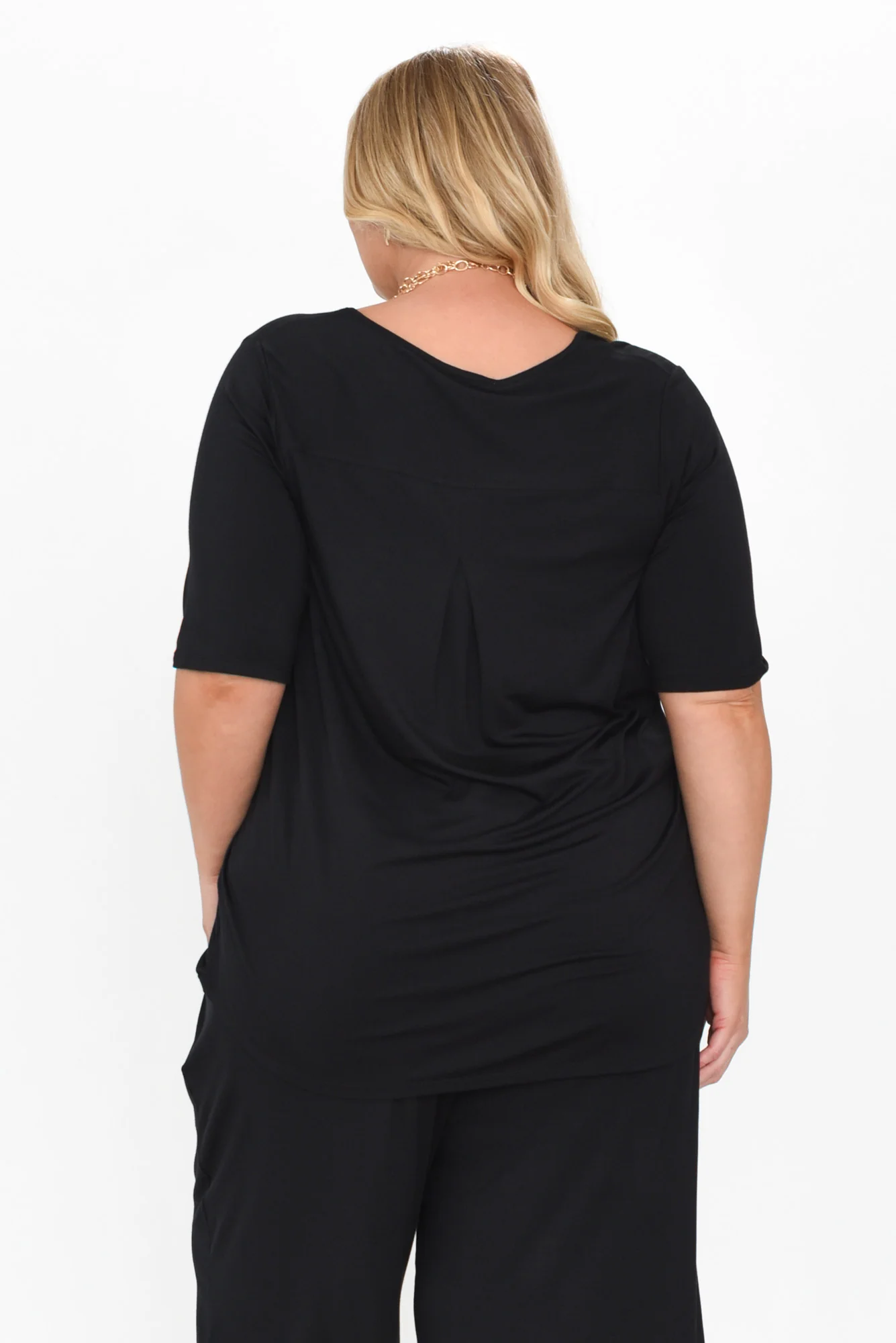 Maya Black Half Sleeve Tee