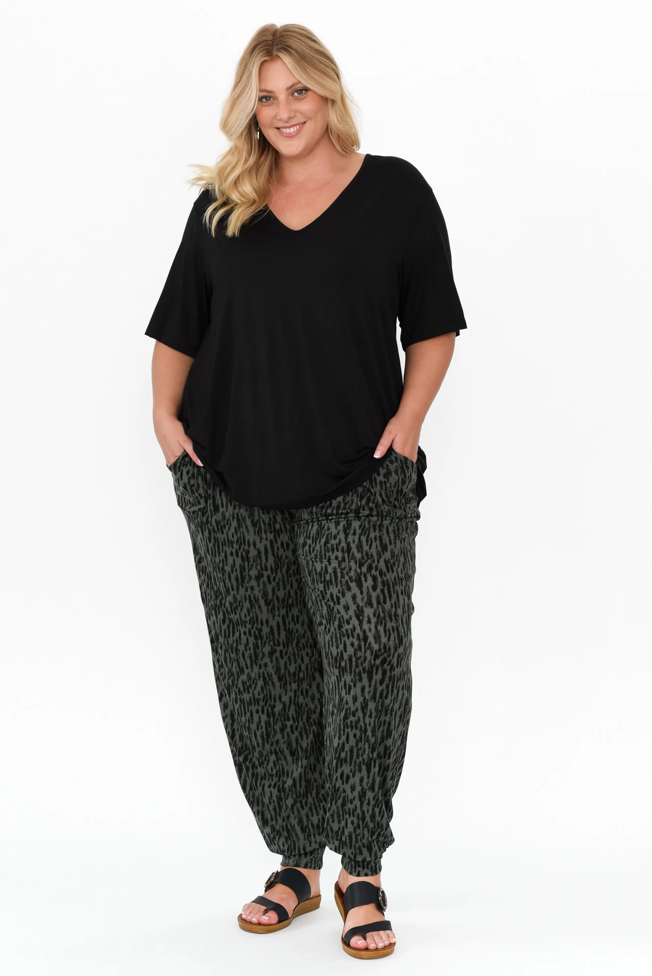 Novella Black Bamboo Top