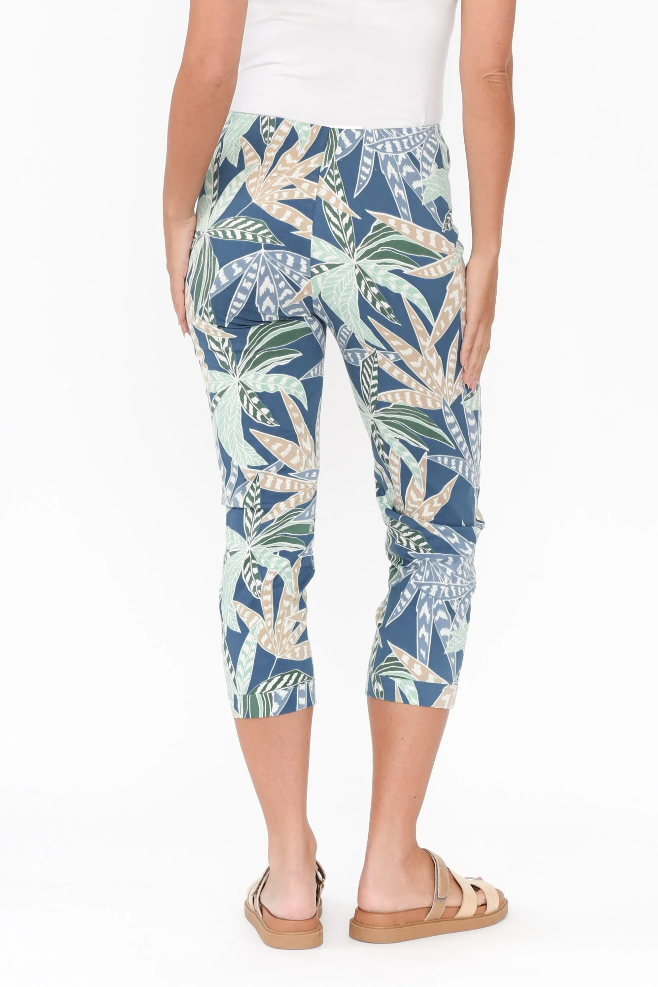 Caven Green Leaf Cotton Capri Pants