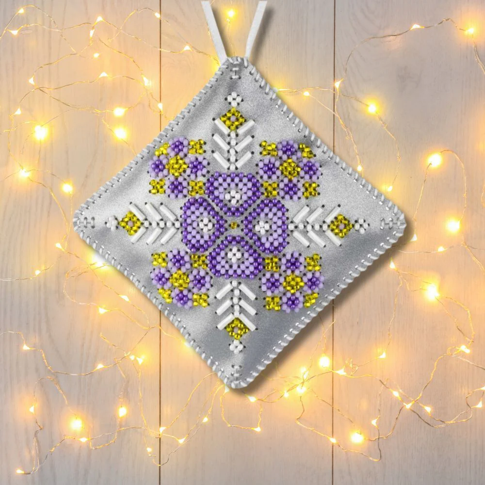 Beaded Embroidery Kit Mini Pillow Christmas Ornament��