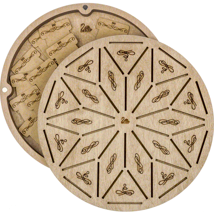 Box for handicraft + 17 bobbins