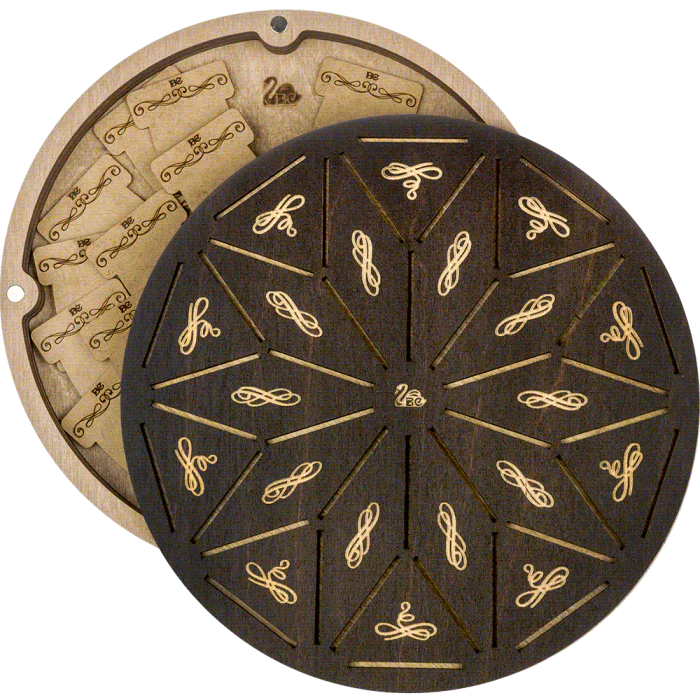 Box for handicraft + 42 bobbins